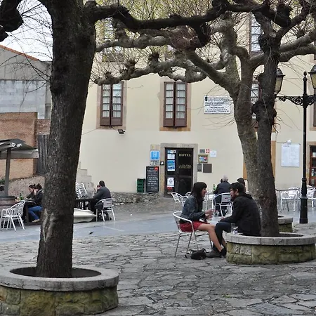 La Casona De Jovellanos Хіхон
