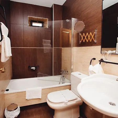 La Casona De Jovellanos Hotell