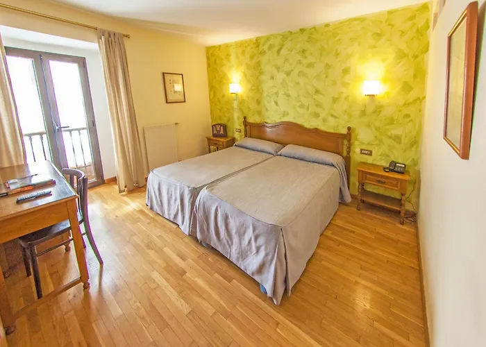 La Casona De Jovellanos Gijón