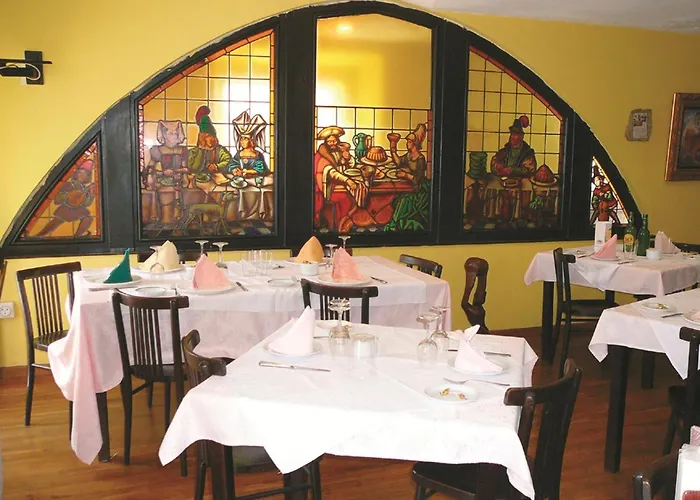 Szálloda La Casona De Jovellanos 2*