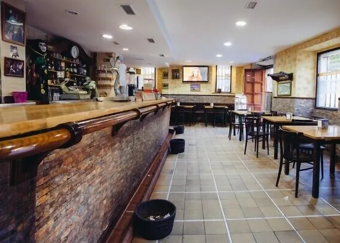 La Casona De Jovellanos 2* Χιχόν