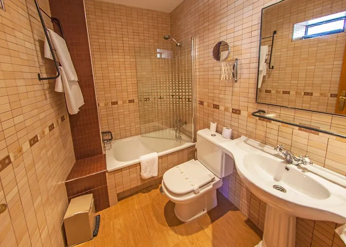 La Casona De Jovellanos Hotell 2*