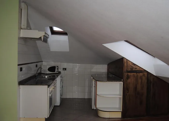 Szálloda La Casona De Jovellanos 2*