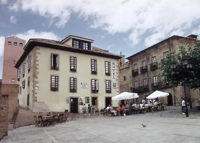 La Casona De Jovellanos 2*