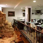 La Casona De Jovellanos 2* 기욘